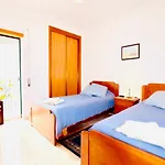 Estrada De, Urbanizacao,edificio Laranjal,apartment 18,vale Carro, 8200-596 Διαμέρισμα