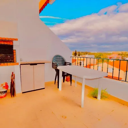Estrada De, Urbanizacao,edificio Laranjal,apartment 18,vale Carro, 8200-596 Αλμπουφέιρα