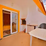 Estrada De, Urbanizacao,edificio Laranjal,apartment 18,vale Carro, 8200-596 Daire